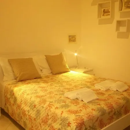 Apartment Piazza Dante Apartment. *