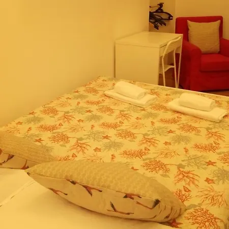 Piazza Dante Apartment.